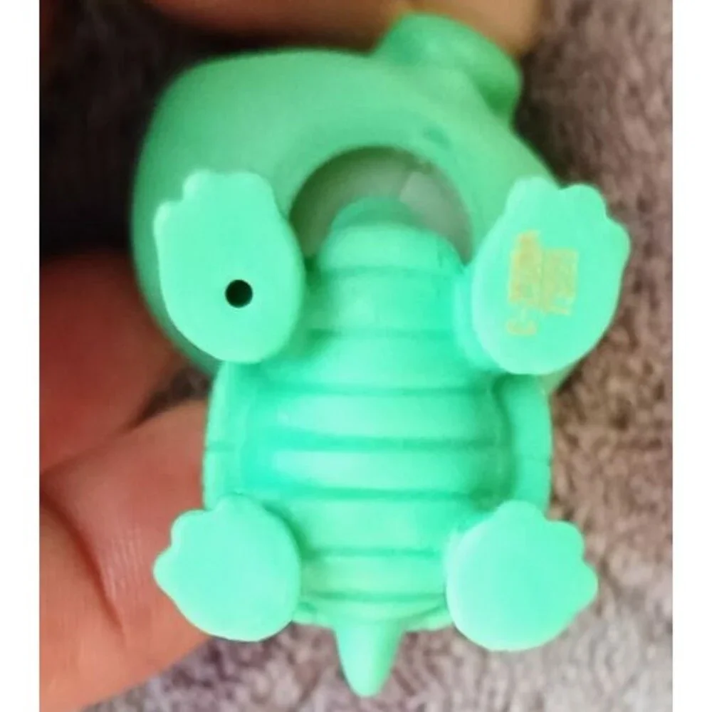 Hasbro Littlest Pet Shop LPS Glint Gilturtle Turtle Toys R Us Exclusive #S-1